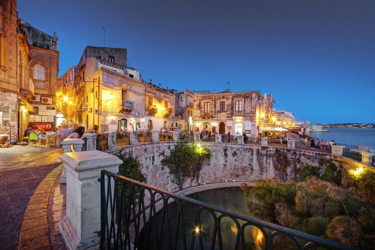 Casa Pinco Apartment Syracuse Bagian luar foto